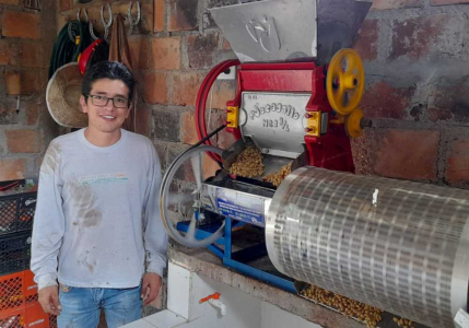 Colombia Eduardo Armero Pink Bourbon